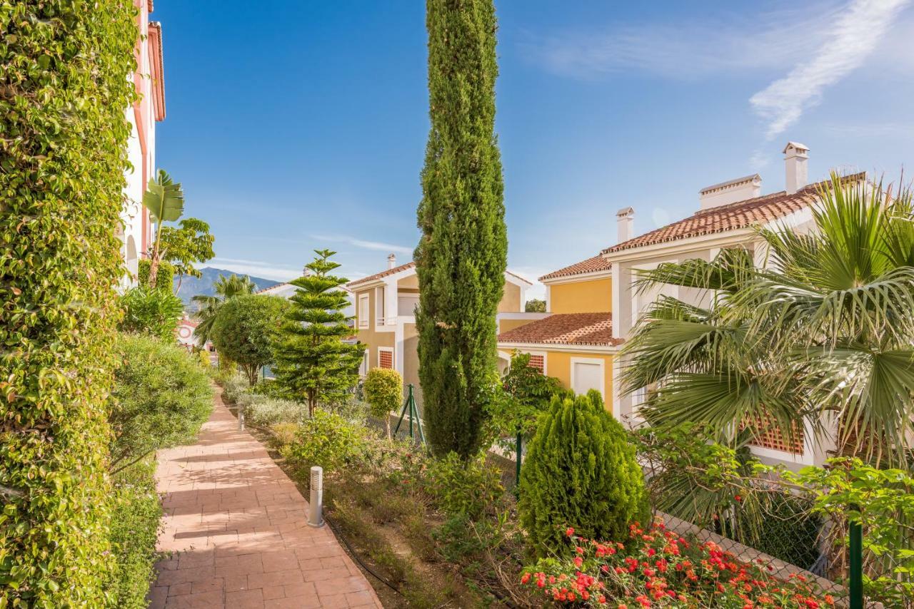 Cortijo Del Mar Resort Естепона Екстер'єр фото